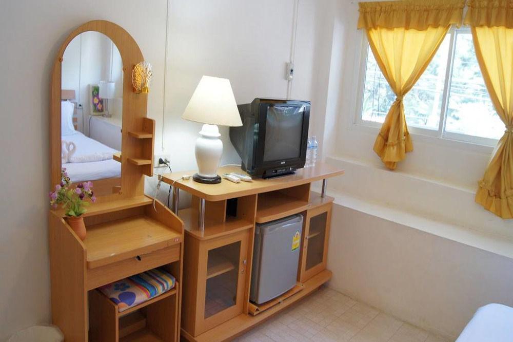 Cha-Am Seaside Hotel Bagian luar foto