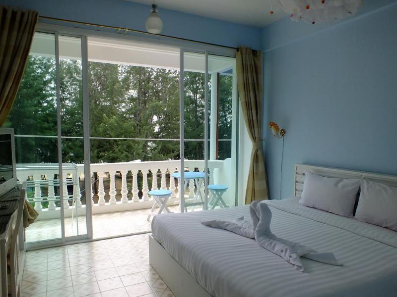 Cha-Am Seaside Hotel Bagian luar foto